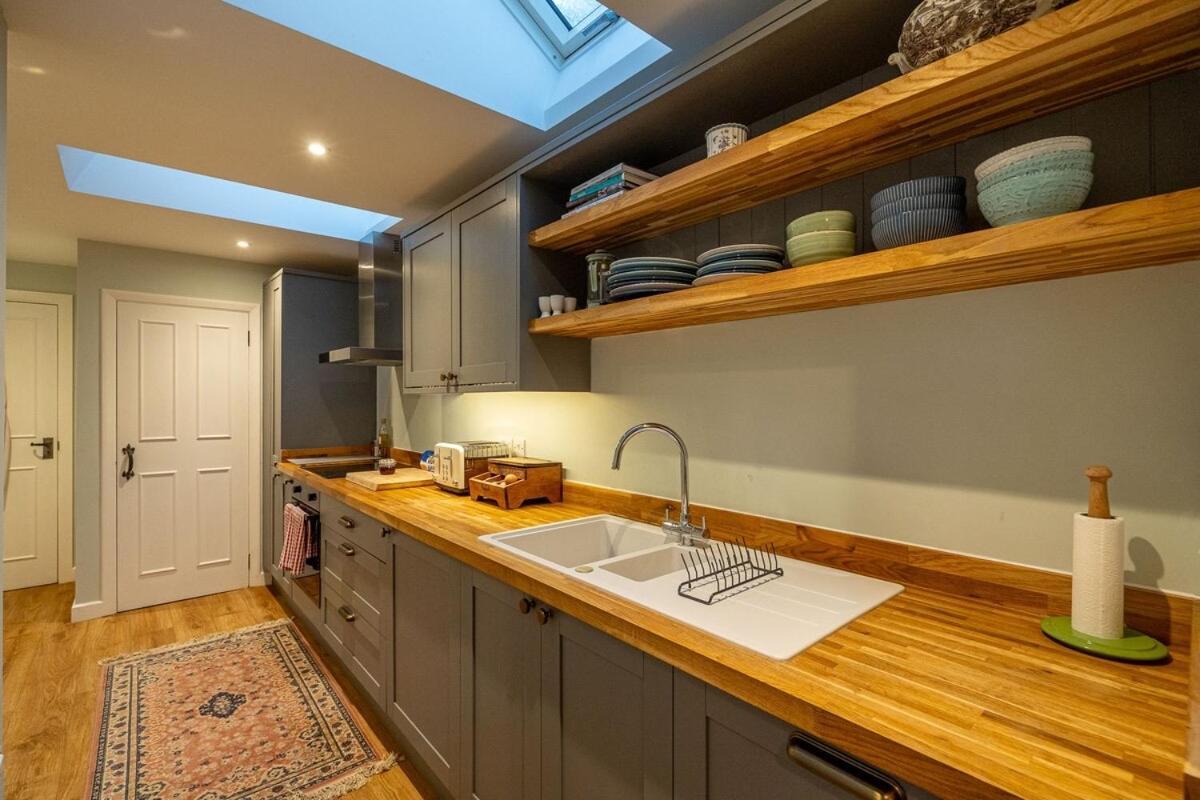 Fletchers Cottage Honiton Buitenkant foto